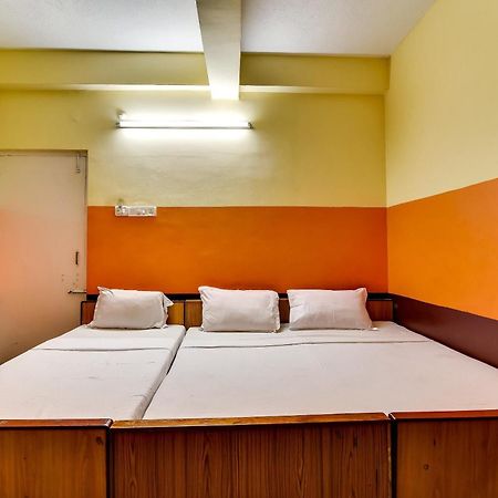 Hotel O Srinivasa Residency Lodge Тирупати Экстерьер фото